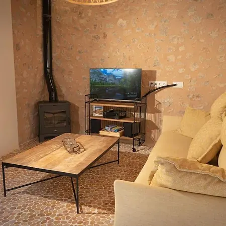 Casa De Pueblo Sa Teulera De Con Piscina Holiday home *