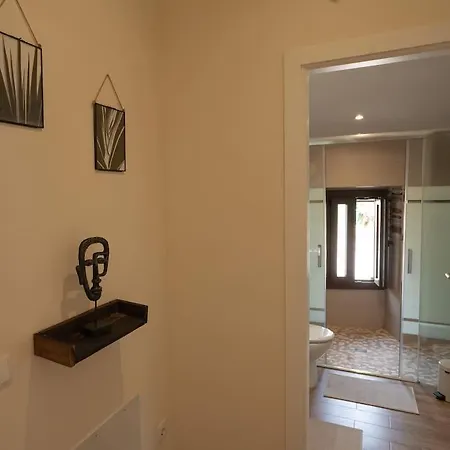 Casa De Pueblo Sa Teulera De Con Piscina Holiday home Biniamar